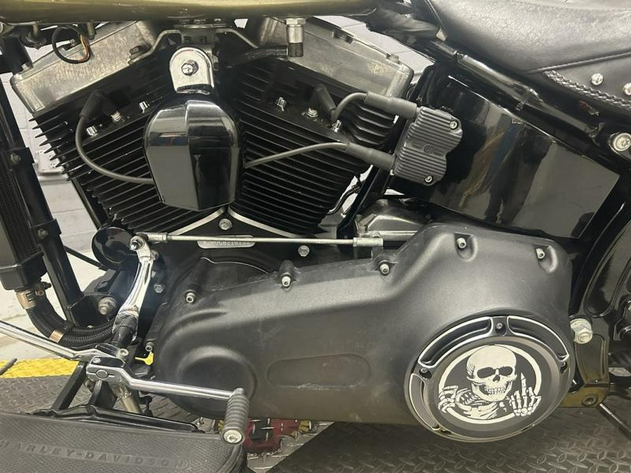 2016 Harley-Davidson® FLS - Softail Slim®