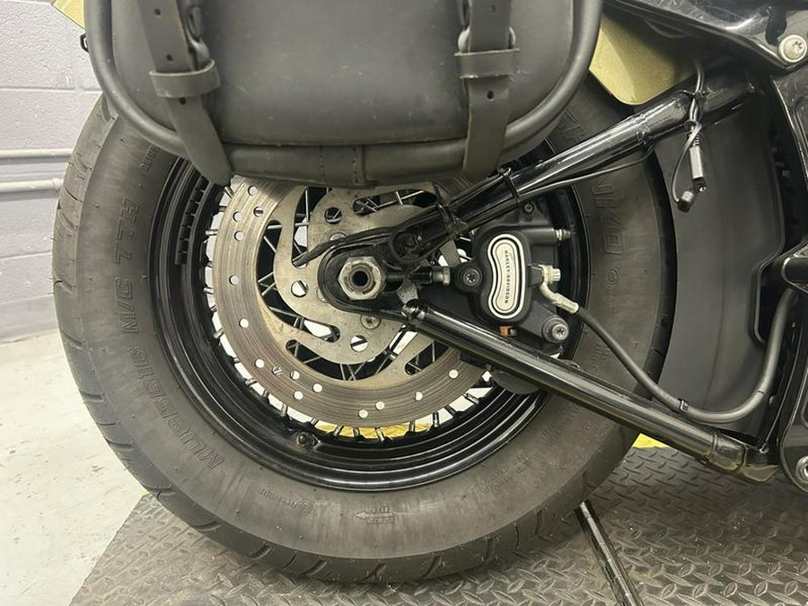 2016 Harley-Davidson® FLS - Softail Slim®