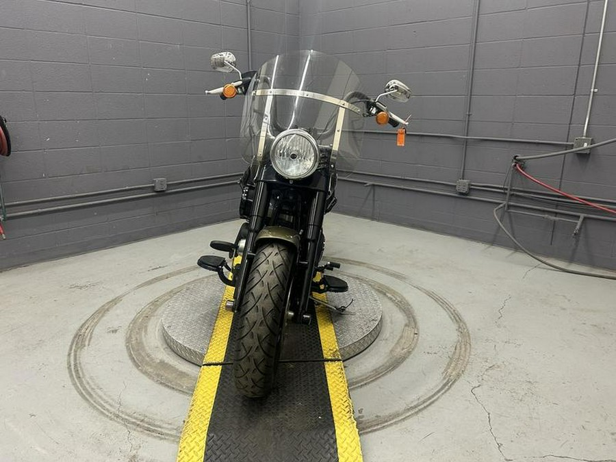 2016 Harley-Davidson® FLS - Softail Slim®