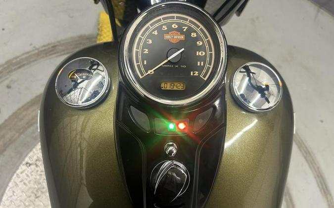 2016 Harley-Davidson® FLS - Softail Slim®