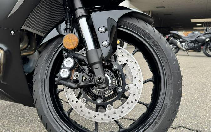 2025 Yamaha YZF-R7