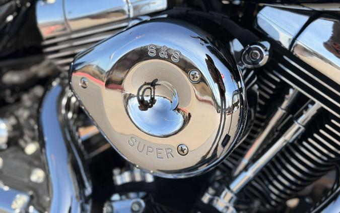 2013 Harley-Davidson® Road Glide® Custom FLTRX BIG BLUE PEARL 644890