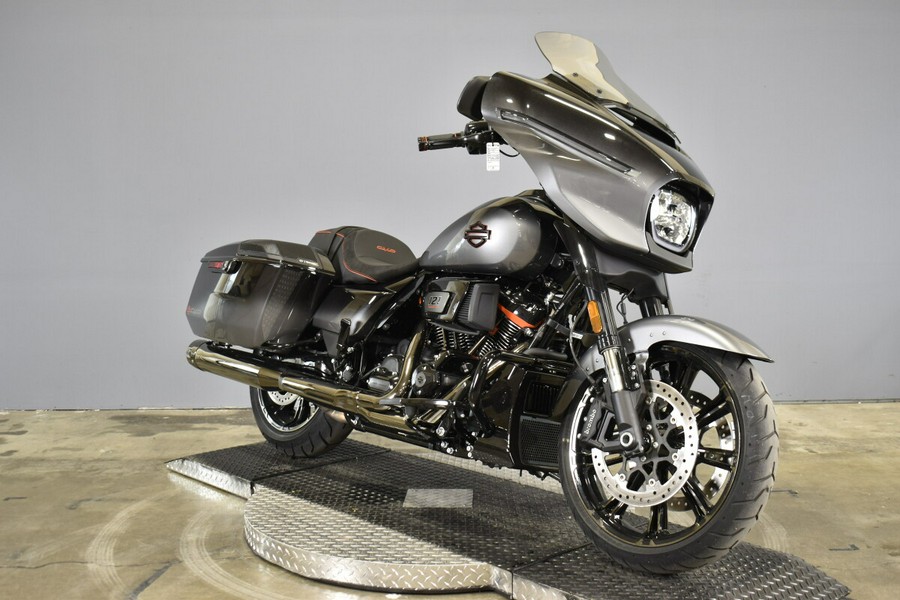 2025 Harley-Davidson CVO Street Glide FLHXSE