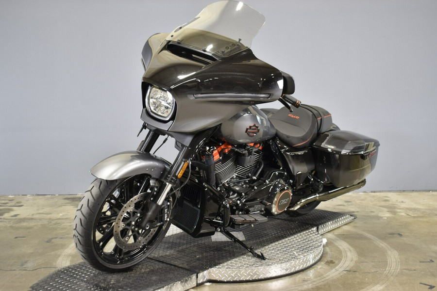 2025 Harley-Davidson CVO Street Glide FLHXSE