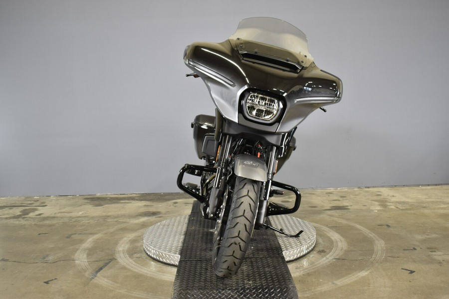 2025 Harley-Davidson CVO Street Glide FLHXSE