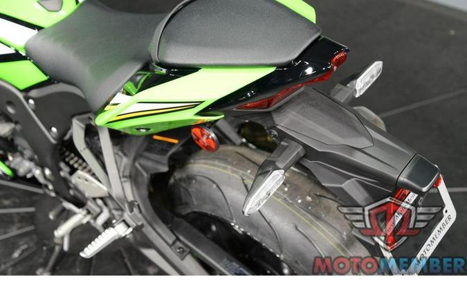 2025 Kawasaki Ninja® ZX™-10R KRT Edition ABS