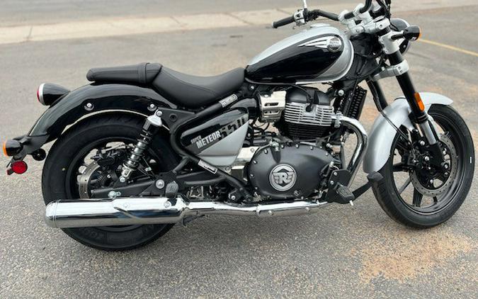 2024 Royal Enfield Super Meteor 650 Interstellar Grey