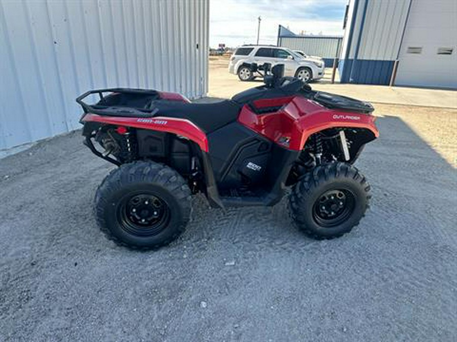 2026 Can-Am Outlander DPS 500