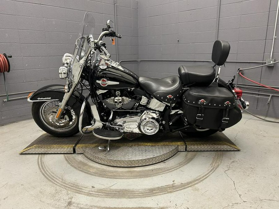 2016 Harley-Davidson® FLSTC - Heritage Softail® Classic