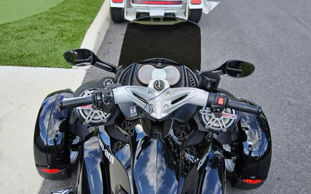 2013 Can-Am Spyder® RS SE5