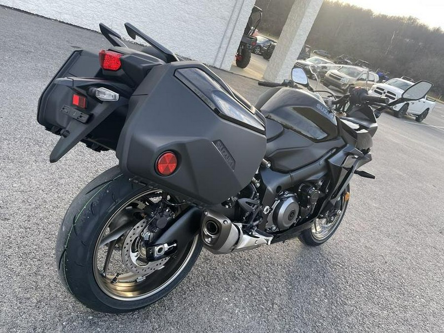 2024 Suzuki GSX-S1000GT Plus