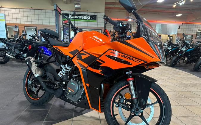 2022 KTM RC 390