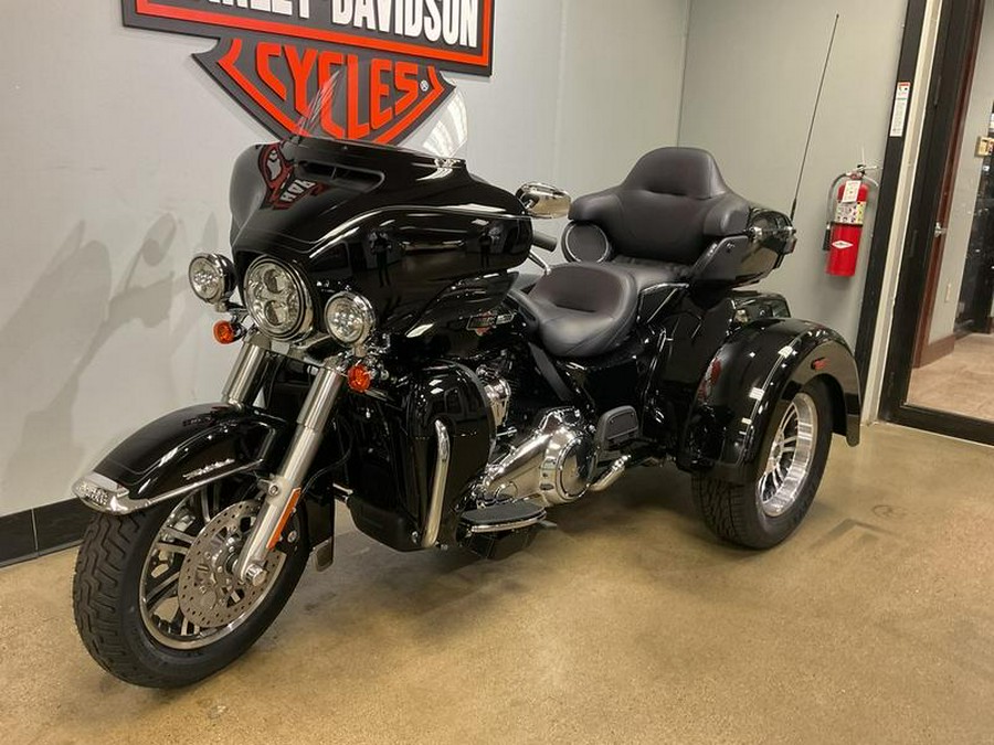 2024 Harley-Davidson® FLHTCUTG - Tri Glide® Ultra