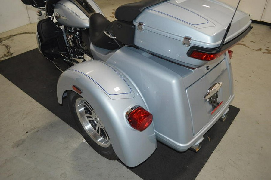 2023 Harley-Davidson® FLHTCUTG - Tri Glide® Ultra