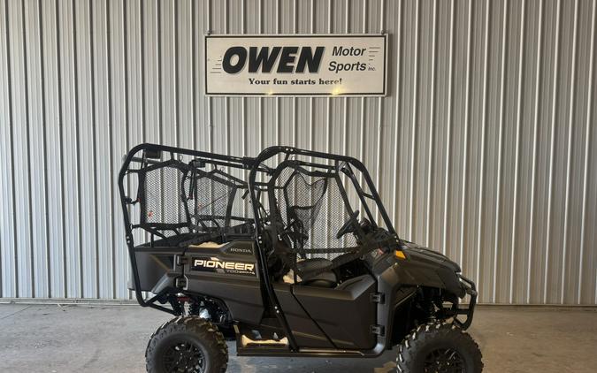 2026 Honda Pioneer 700-4 Deluxe
