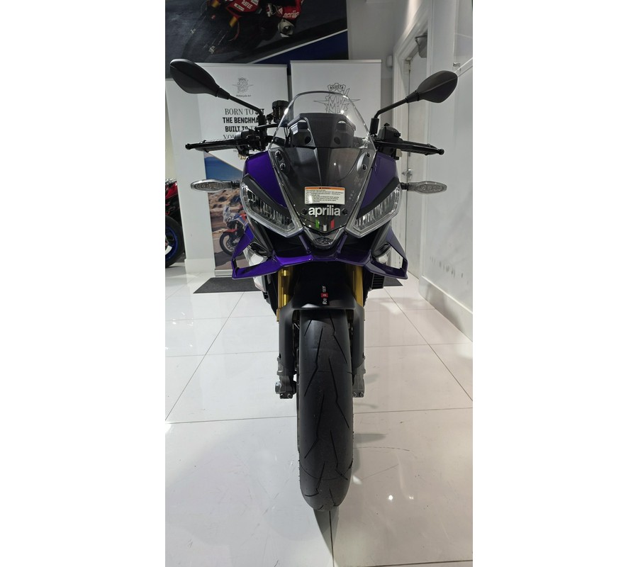 2027 Aprilia Tuono V4 Factory 1100