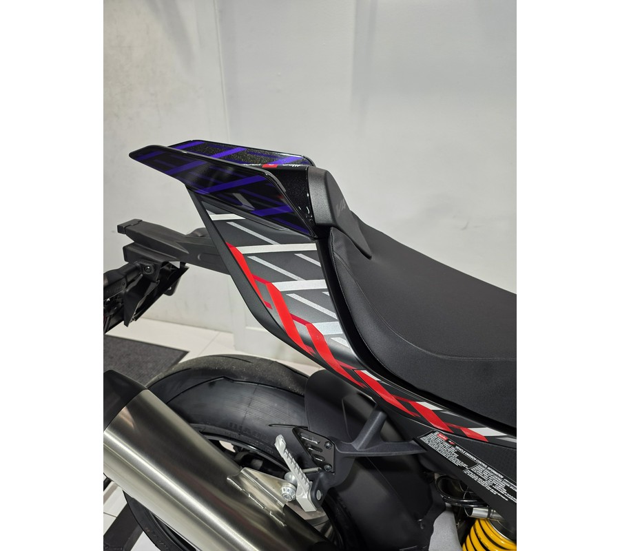 2027 Aprilia Tuono V4 Factory 1100