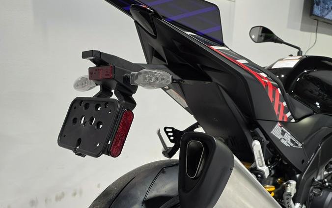 2027 Aprilia Tuono V4 Factory 1100