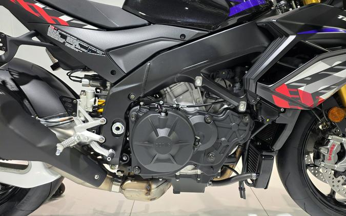 2027 Aprilia Tuono V4 Factory 1100