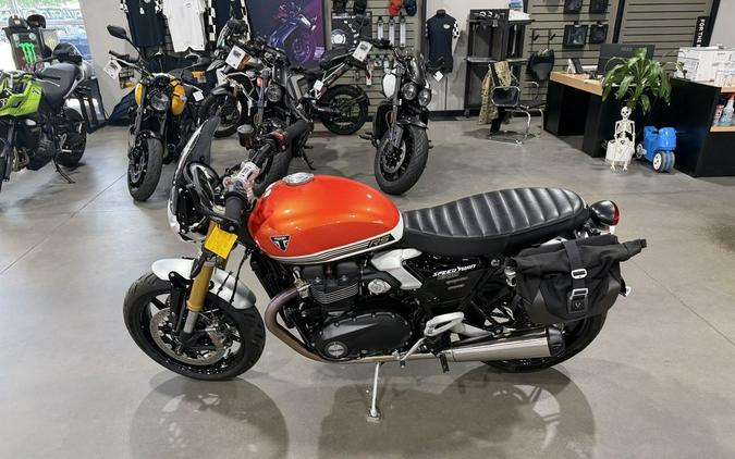 2025 Triumph Speed Twin 1200 RS Baja Orange/Sapphire Black