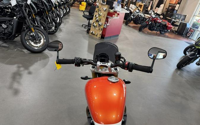 2025 Triumph Speed Twin 1200 RS Baja Orange/Sapphire Black