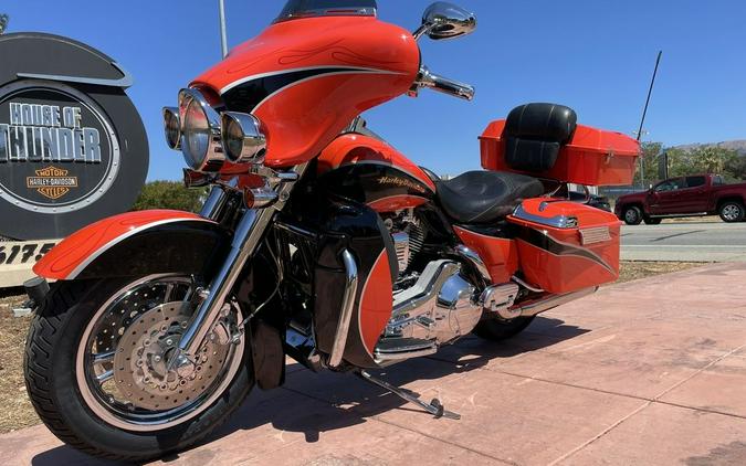 2004 Harley-Davidson® FLHTCSE