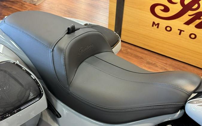 2025 Indian Motorcycle® Chieftain® Dark Horse® w/PowerBand Audio Storm Gray/Graphics