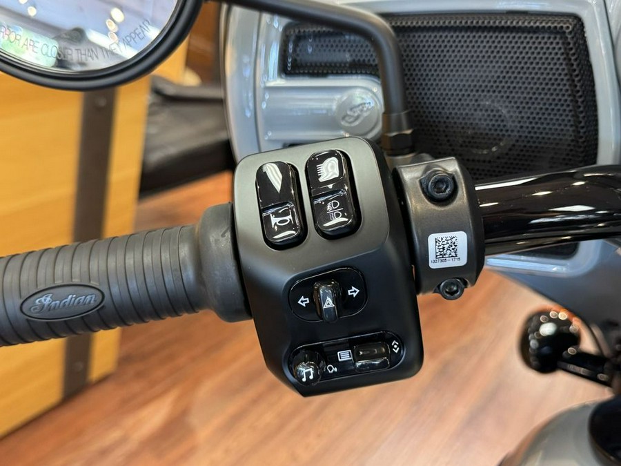 2025 Indian Motorcycle® Chieftain® Dark Horse® w/PowerBand Audio Storm Gray/Graphics