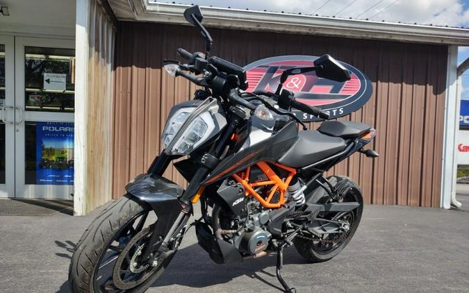 2023 390 Duke - KTM
