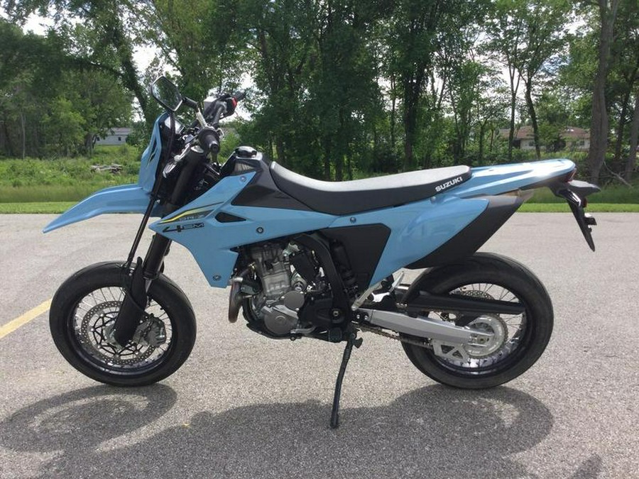 2025 Suzuki DR-Z4SM
