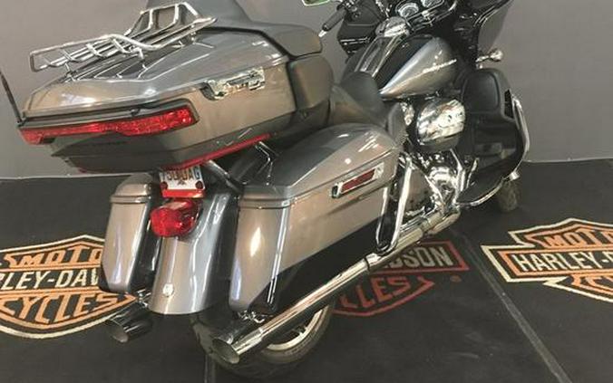 2022 Harley-Davidson® FLTRK - Road Glide® Limited