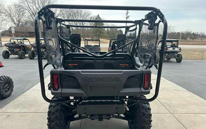 2025 Honda Pioneer 1000-5 Deluxe