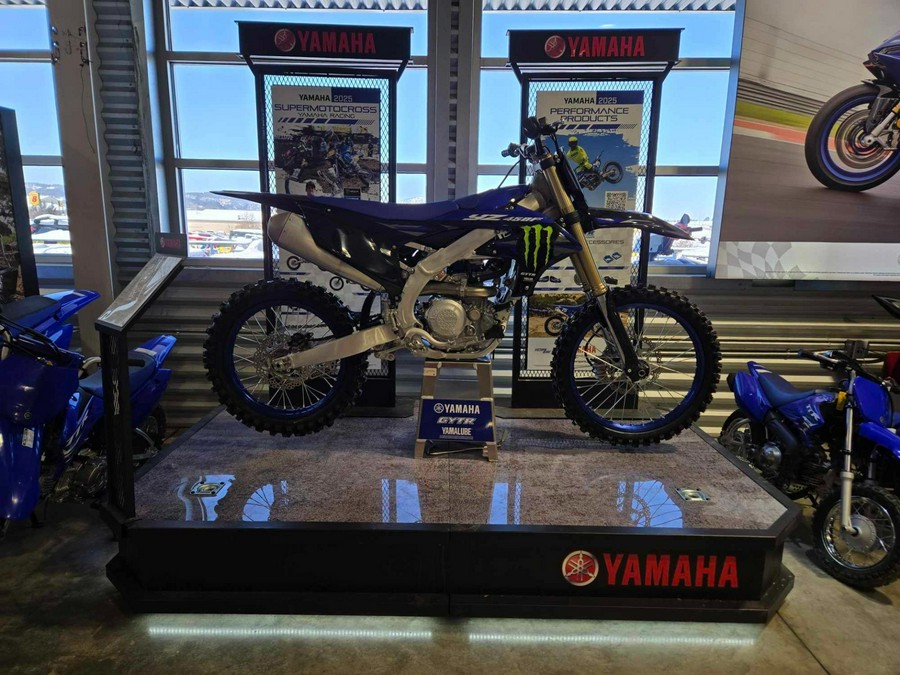 2025 Yamaha YZ450F Monster Energy Edition