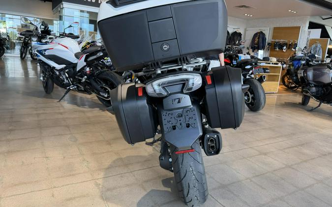 2026 BMW R 1300 RT