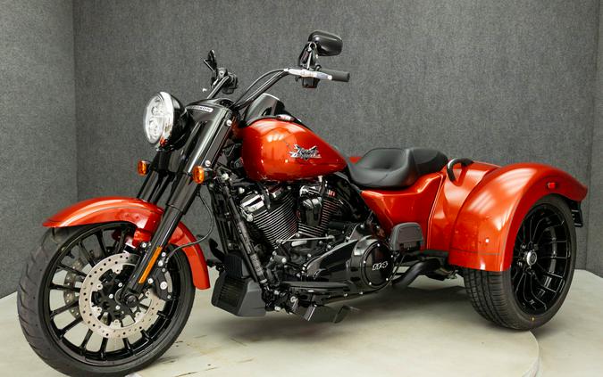 2025 HARLEY DAVIDSON FLRT FREEWHEELER TRIKE W/ABS