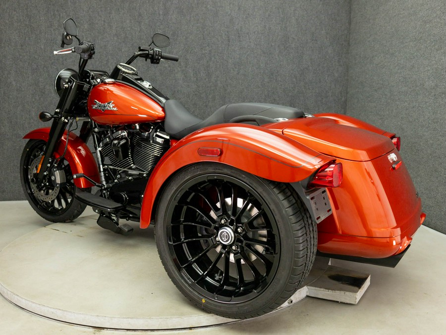 2025 HARLEY DAVIDSON FLRT FREEWHEELER TRIKE W/ABS