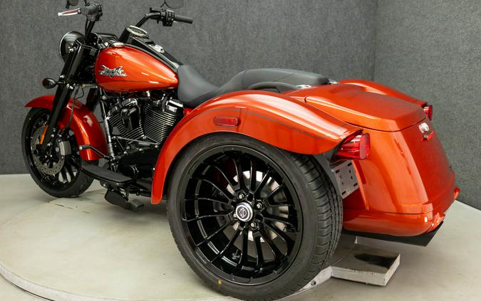2025 HARLEY DAVIDSON FLRT FREEWHEELER TRIKE W/ABS