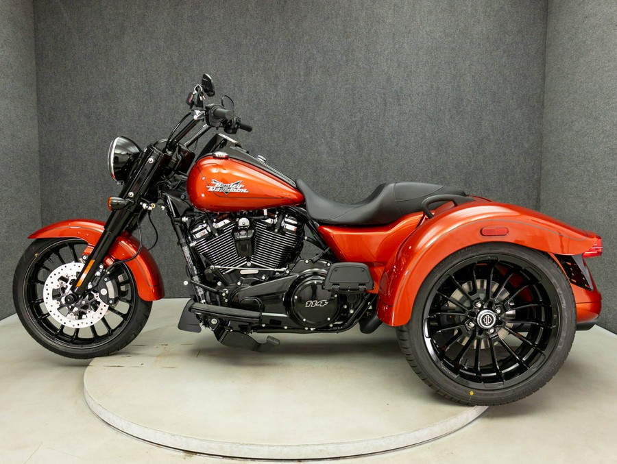 2025 HARLEY DAVIDSON FLRT FREEWHEELER TRIKE W/ABS
