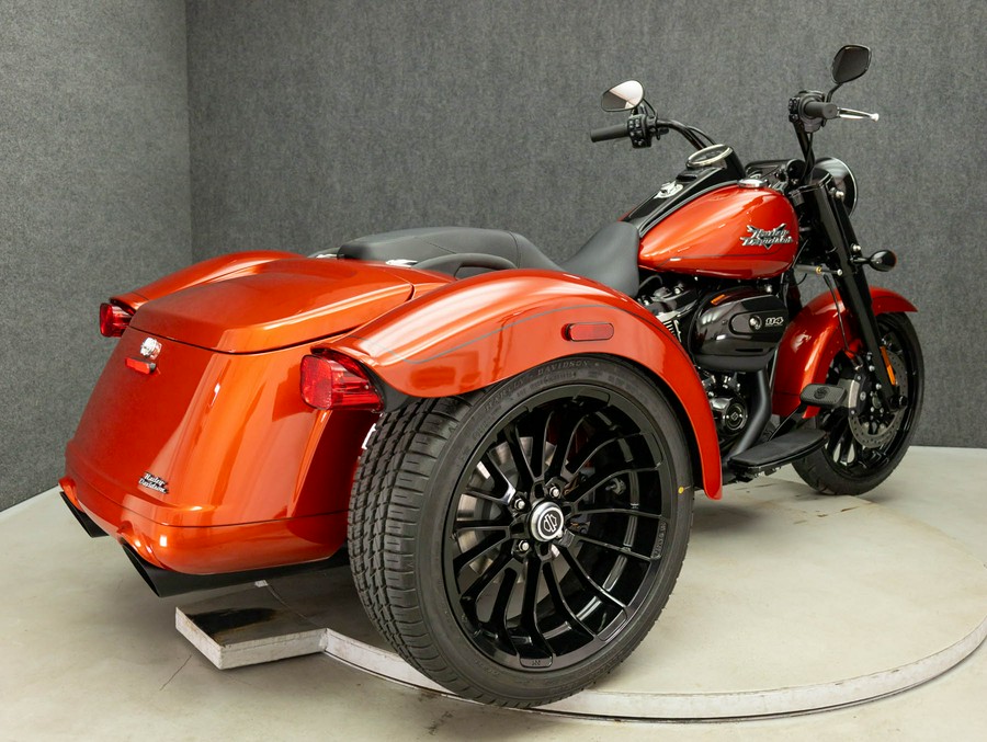 2025 HARLEY DAVIDSON FLRT FREEWHEELER TRIKE W/ABS