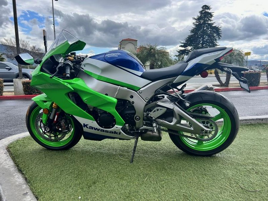 2024 Kawasaki Ninja® ZX™-10R 40th Anniversary Edition ABS