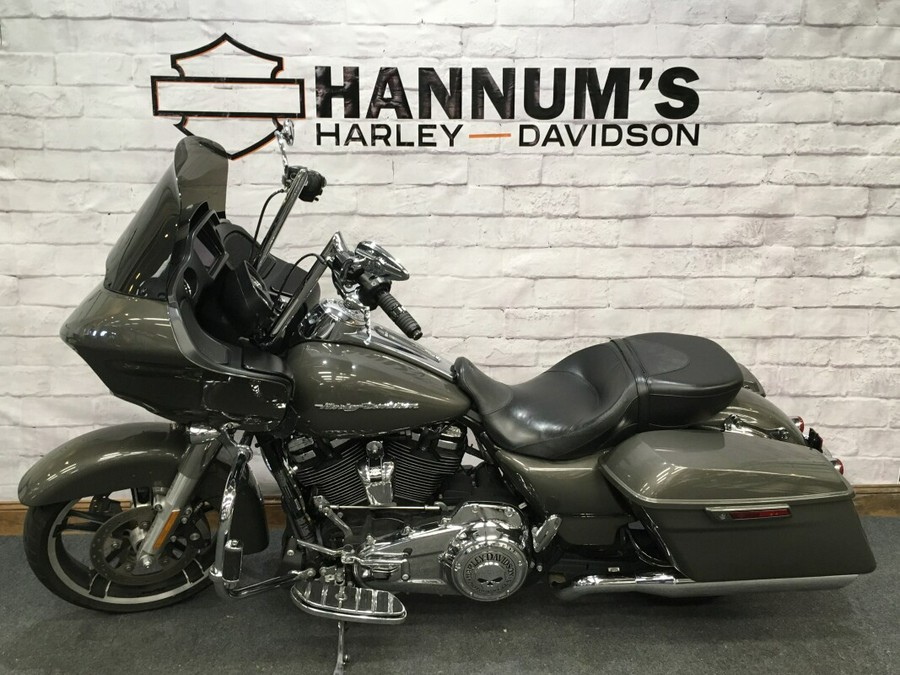 2019 Harley-Davidson Road Glide Industrial Gray FLTRX