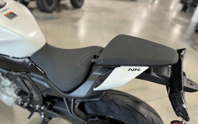 2026 CFMOTO 675NK