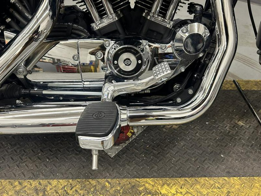 2016 Harley-Davidson® XL1200T - Sportster® SuperLow® 1200T