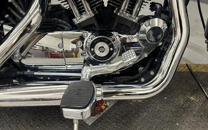 2016 Harley-Davidson® XL1200T - Sportster® SuperLow® 1200T