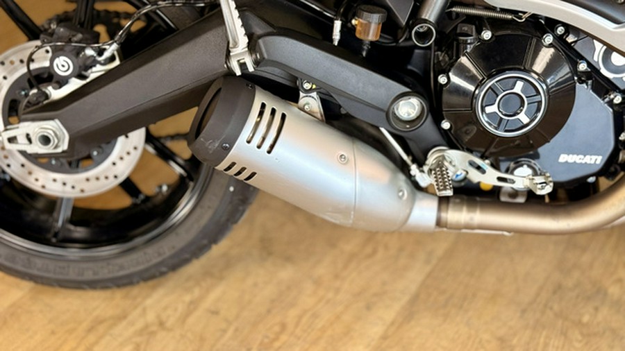 2023 Ducati Scrambler Icon Dark