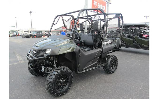 2025 Honda Pioneer 700-4 Deluxe