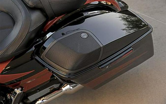 2017 Harley-Davidson CVO™ Street Glide®