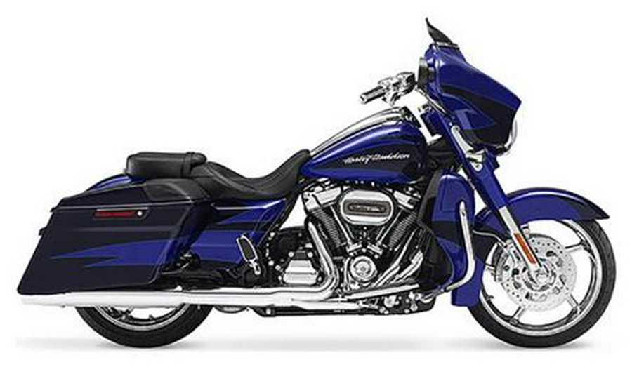 2017 Harley-Davidson CVO™ Street Glide®