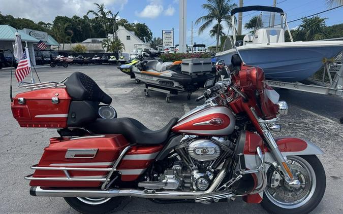 2008 Harley-Davidson FLHTCUSE3 - CVO Ultra Classic Screamin' Eagle Electra Glide