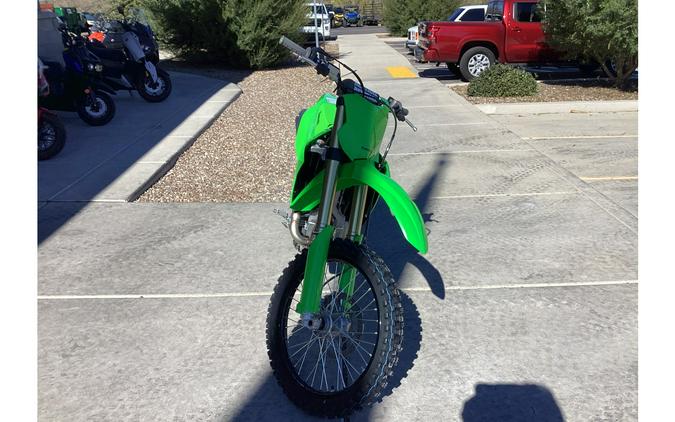 2026 KX™450 - Kawasaki